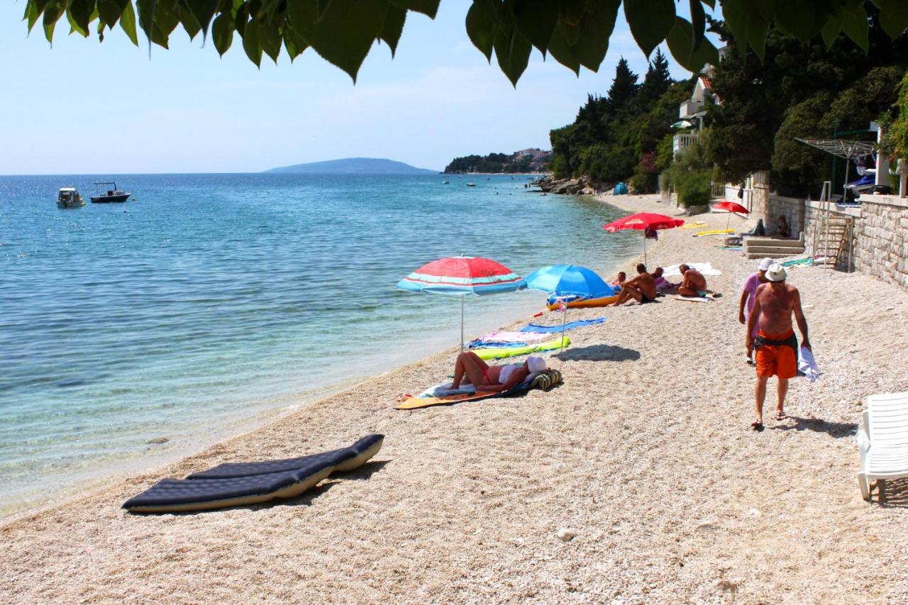 Apartments By The Sea Brist, Makarska - 505 Подаца Екстериор снимка