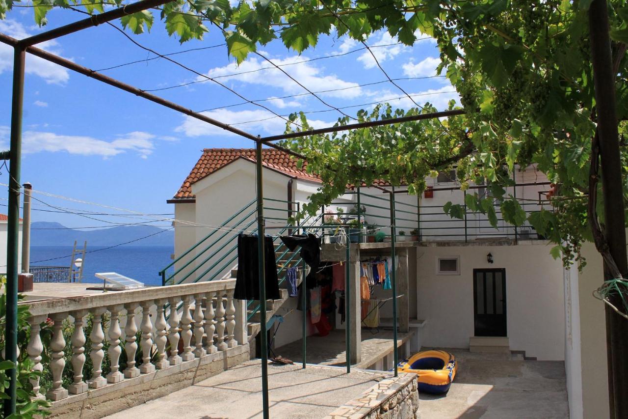 Apartments By The Sea Brist, Makarska - 505 Подаца Екстериор снимка