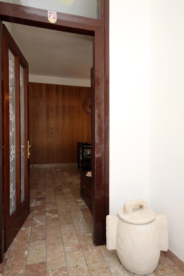 Apartments By The Sea Brist, Makarska - 505 Подаца Екстериор снимка