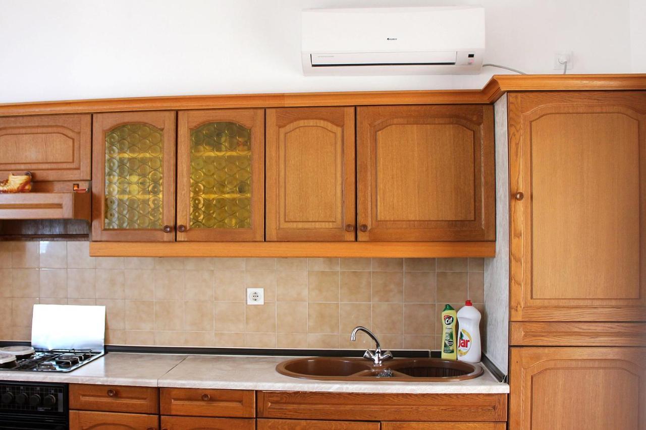 Apartments By The Sea Brist, Makarska - 505 Подаца Екстериор снимка